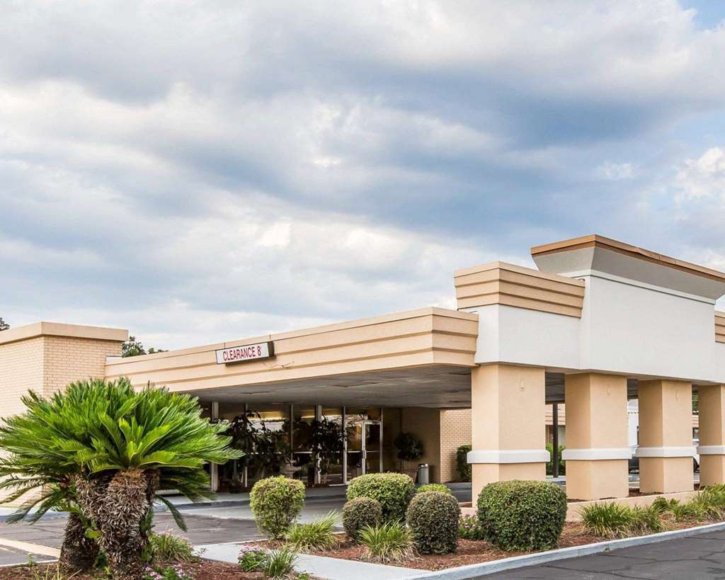 Quality Inn South Valdosta Exterior photo